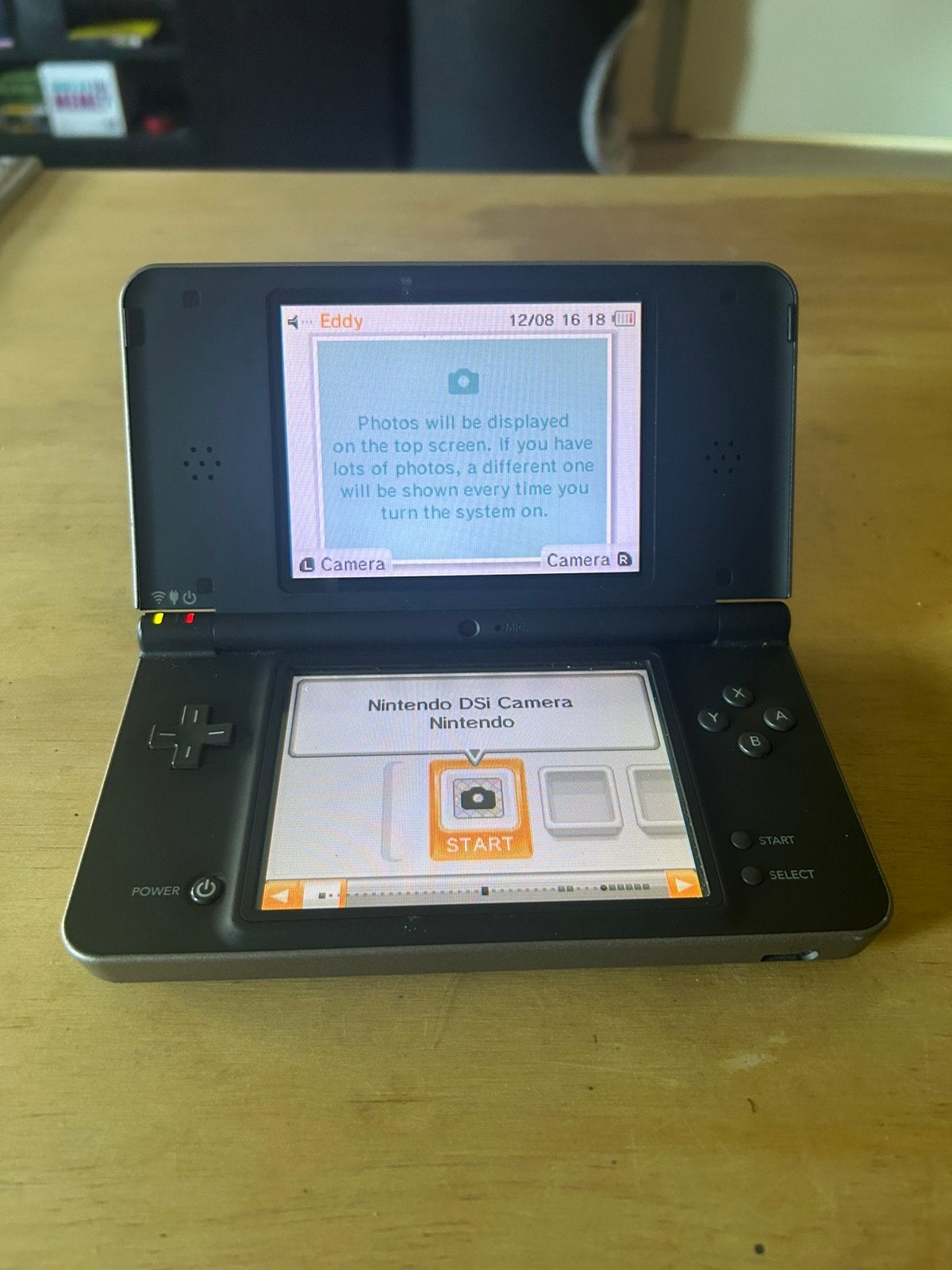 Nintendo DS XL Zwart, Ophalen of Verzenden, Zo goed als nieuw, Zwart, Dsi XL