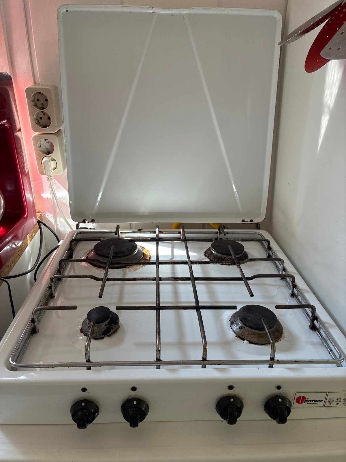 Gebruikt gasfornuis met 4 pitten - Parker, Ophalen, Gebruikt, 4 kookzones, Gas