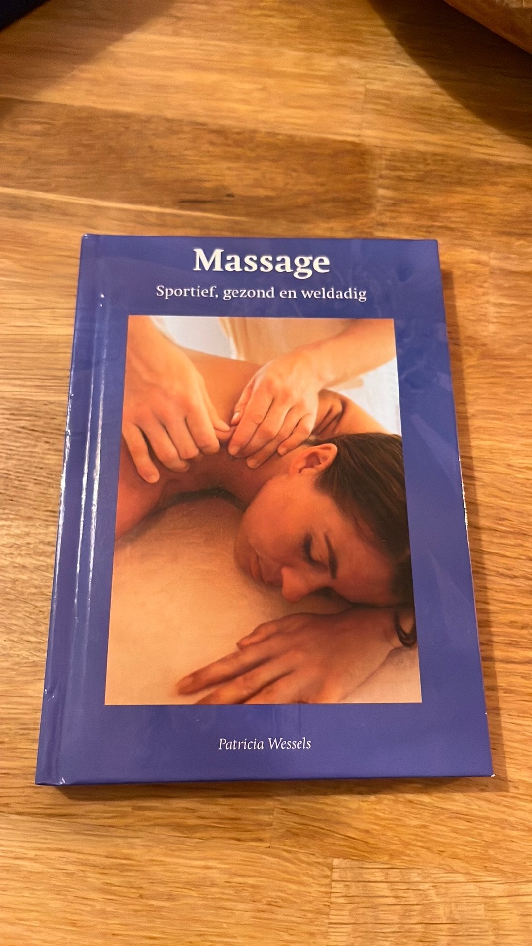 Gratis Weleda massage boek, Boeken, Ophalen, Nieuw