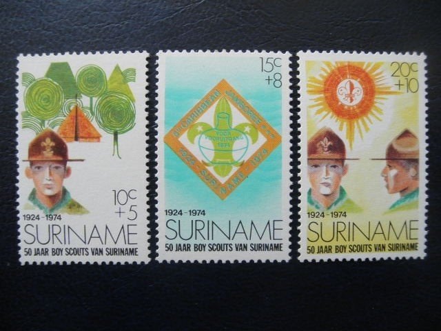 Postzegels Suriname 1974 scouting - cw. 2,40 postfris., Ophalen of Verzenden, Postfris