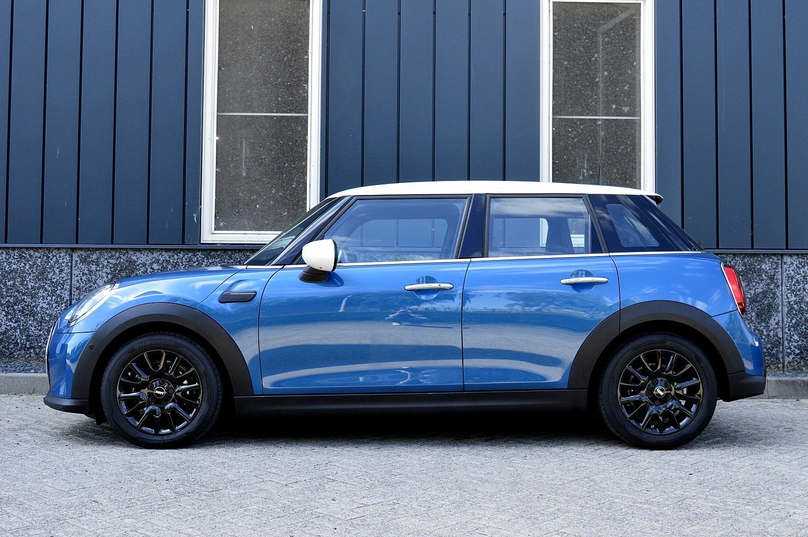 MINI 5-deurs 1.5 Cooper Business Edition Rijklaarprijs-Garan, Voorwielaandrijving, 136 pk, Gebruikt, Blauw