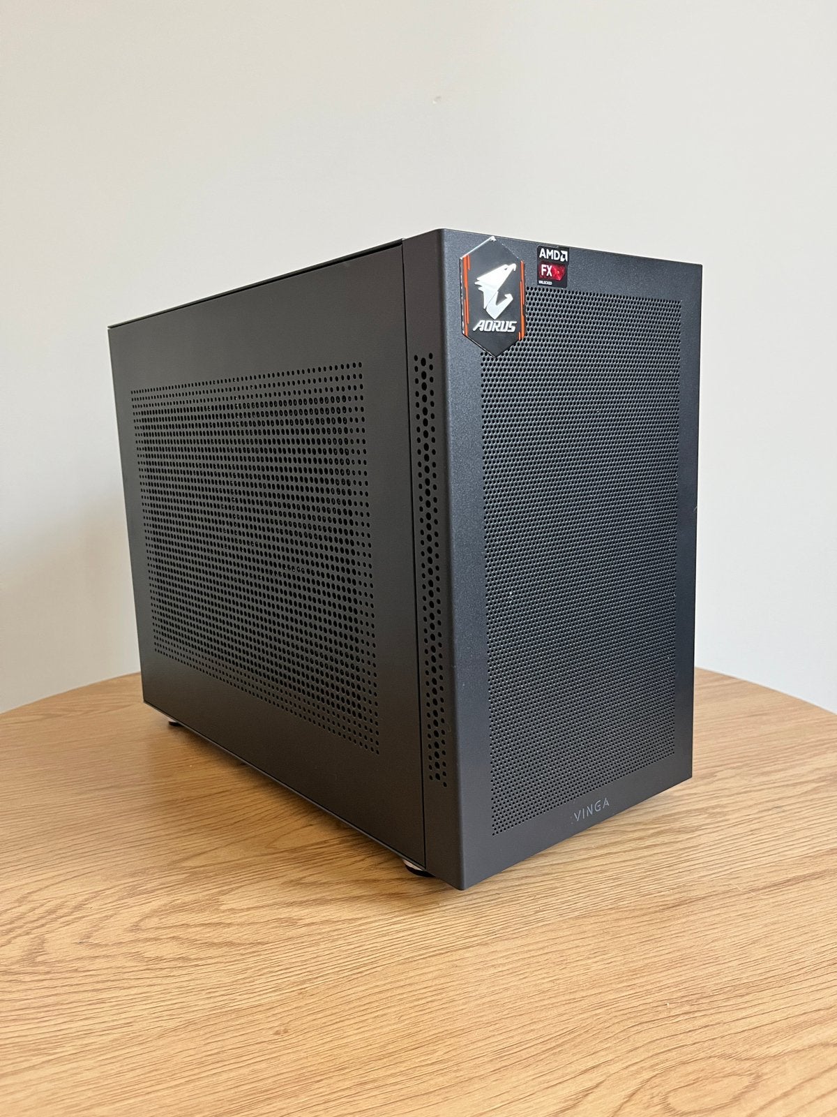 Compacte gaming pc, Computers en Software, Computerbehuizingen, Ophalen, Zo goed als nieuw