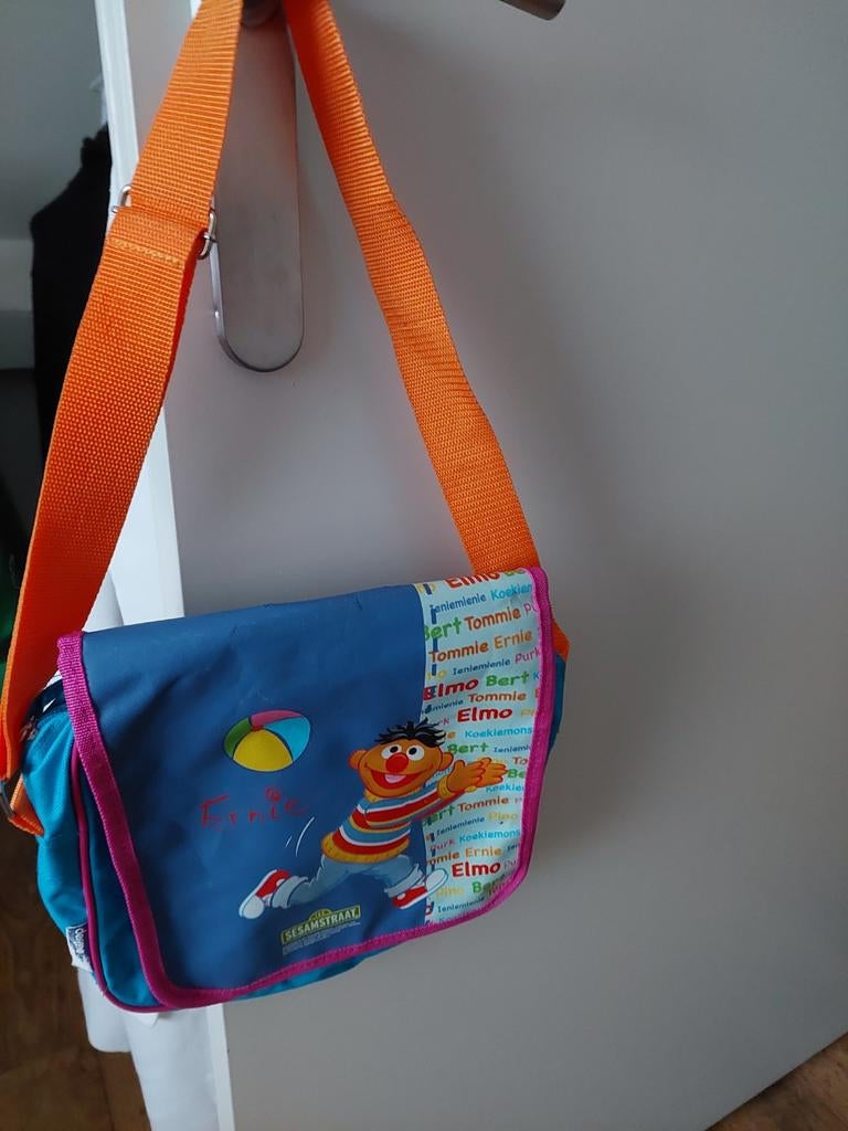 Ernie en Bert schoudertasje Sesamstraat, Ophalen of Verzenden, Gebruikt, Blauw, Overige merken