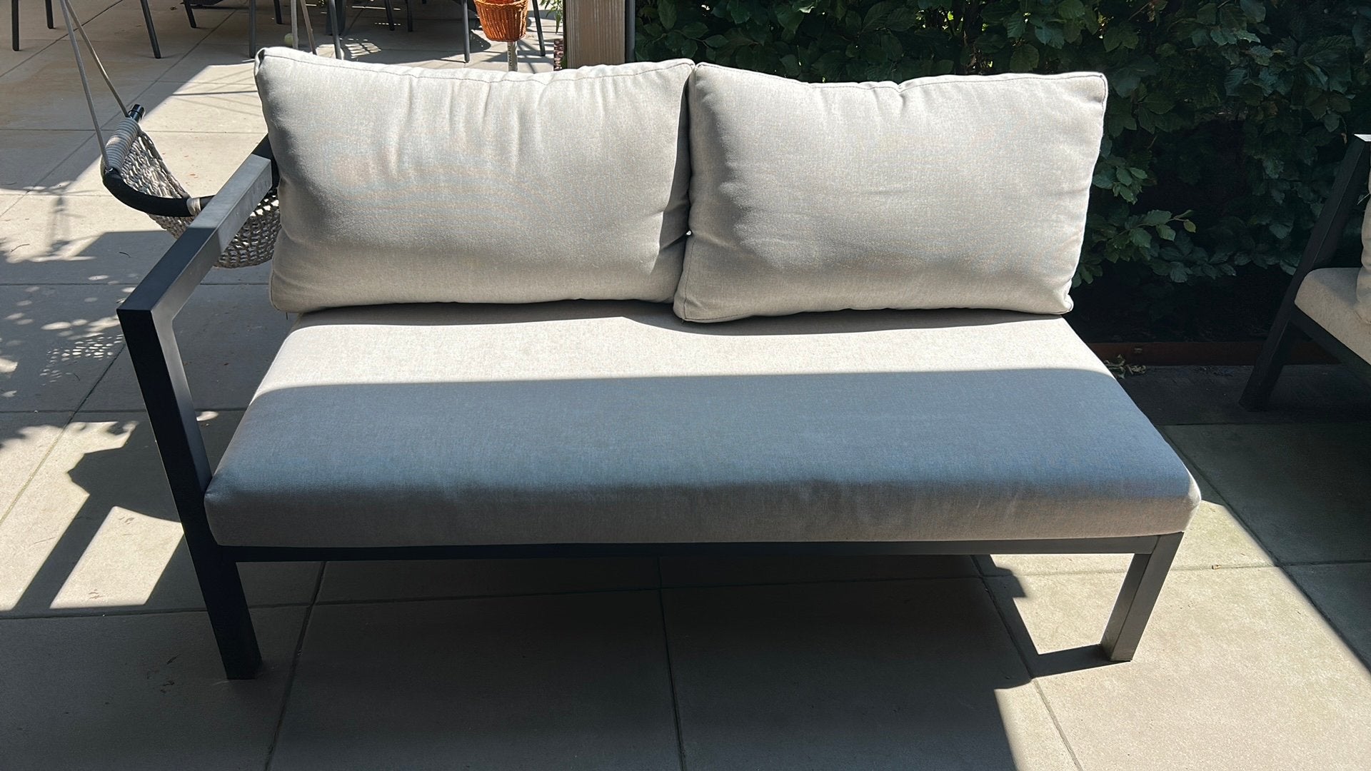Loungebank, Ophalen, Gebruikt