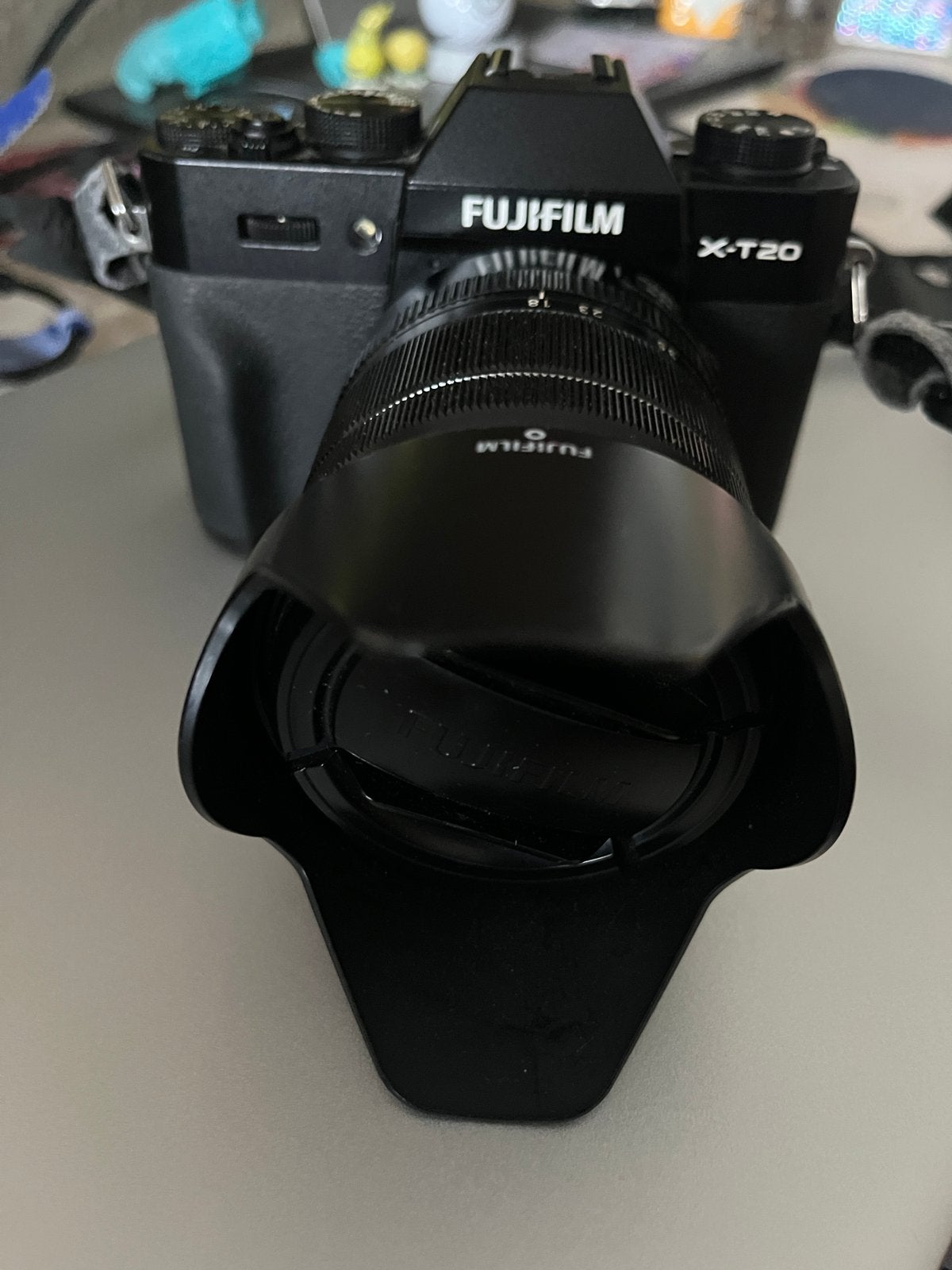 Fujifilm X-T20 + 2 lenzen + flitser, Zo goed als nieuw, Fujifilm, 24 megapixels, 8 keer of meer