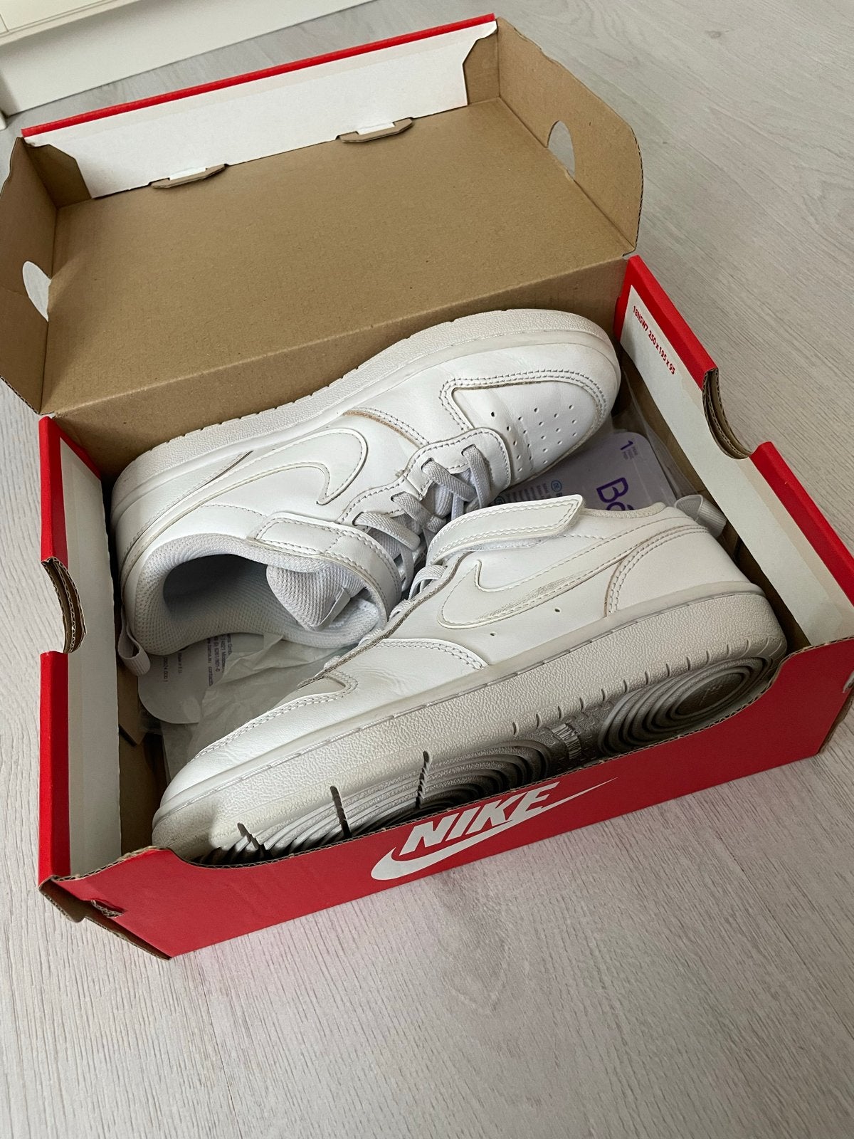 Nike Court Borough Low 2 sneakers maat 34, Ophalen of Verzenden, Gebruikt, Jongen of Meisje, Schoenen