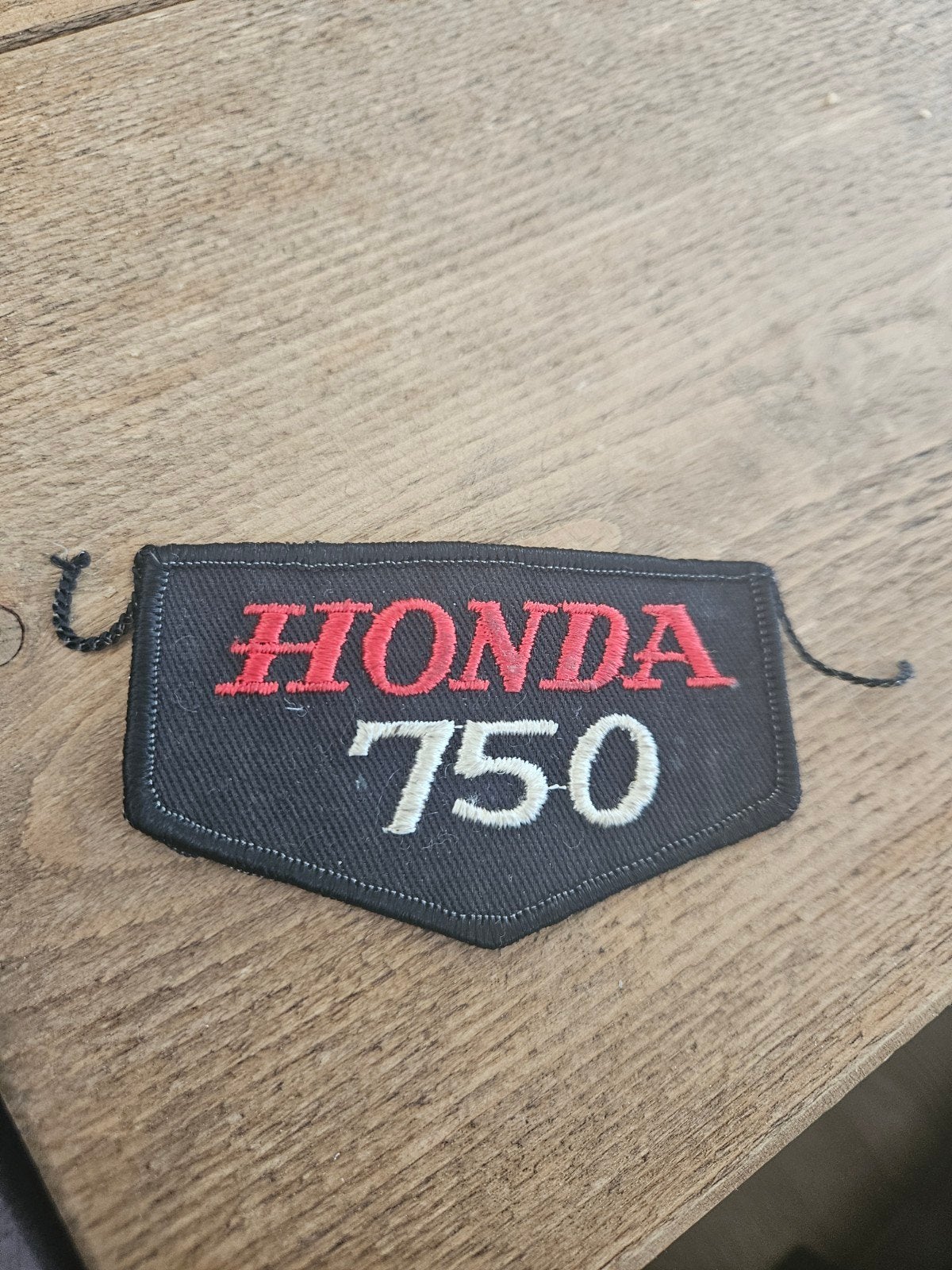 Honda 750 opnaai embleem motor, Ophalen of Verzenden, Zo goed als nieuw, Motoren