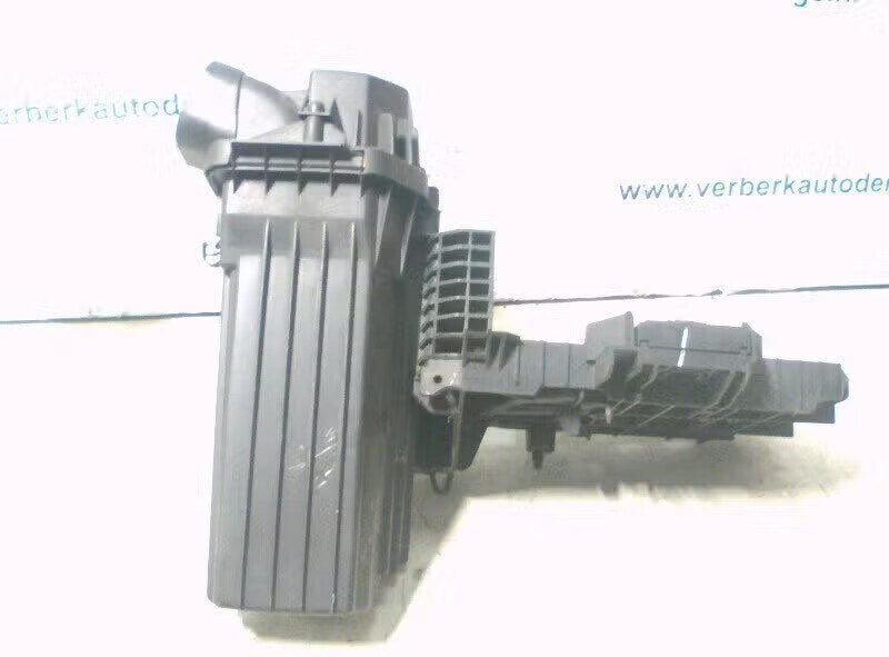 LUCHTFILTERHUIS Peugeot 407 (6C / J) (01-2005/03-2011), Kontakt-peugeot@peugeot.com, Gebruikt, Ophalen of Verzenden, Bahnhofsplatz 65423 Rüsselsheim, DE