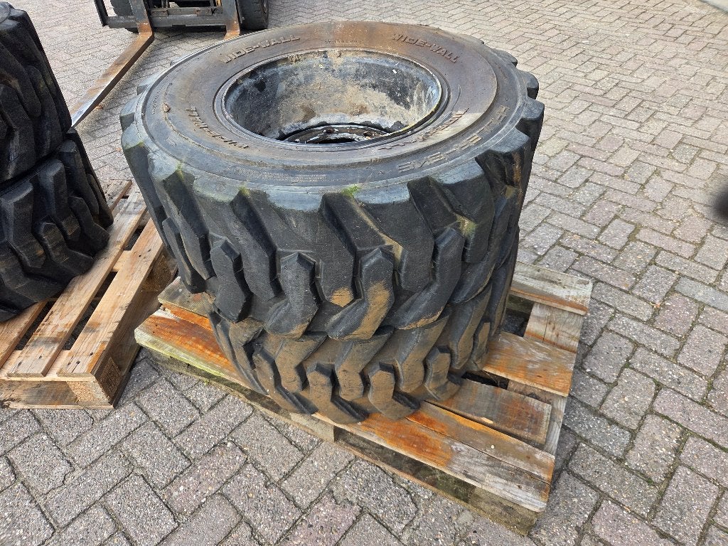 4 wielen met banden voor hoogwerker verreiken, Doe-het-zelf en Verbouw, 100 liter of meer, Ophalen, Gebruikt, Transportkar