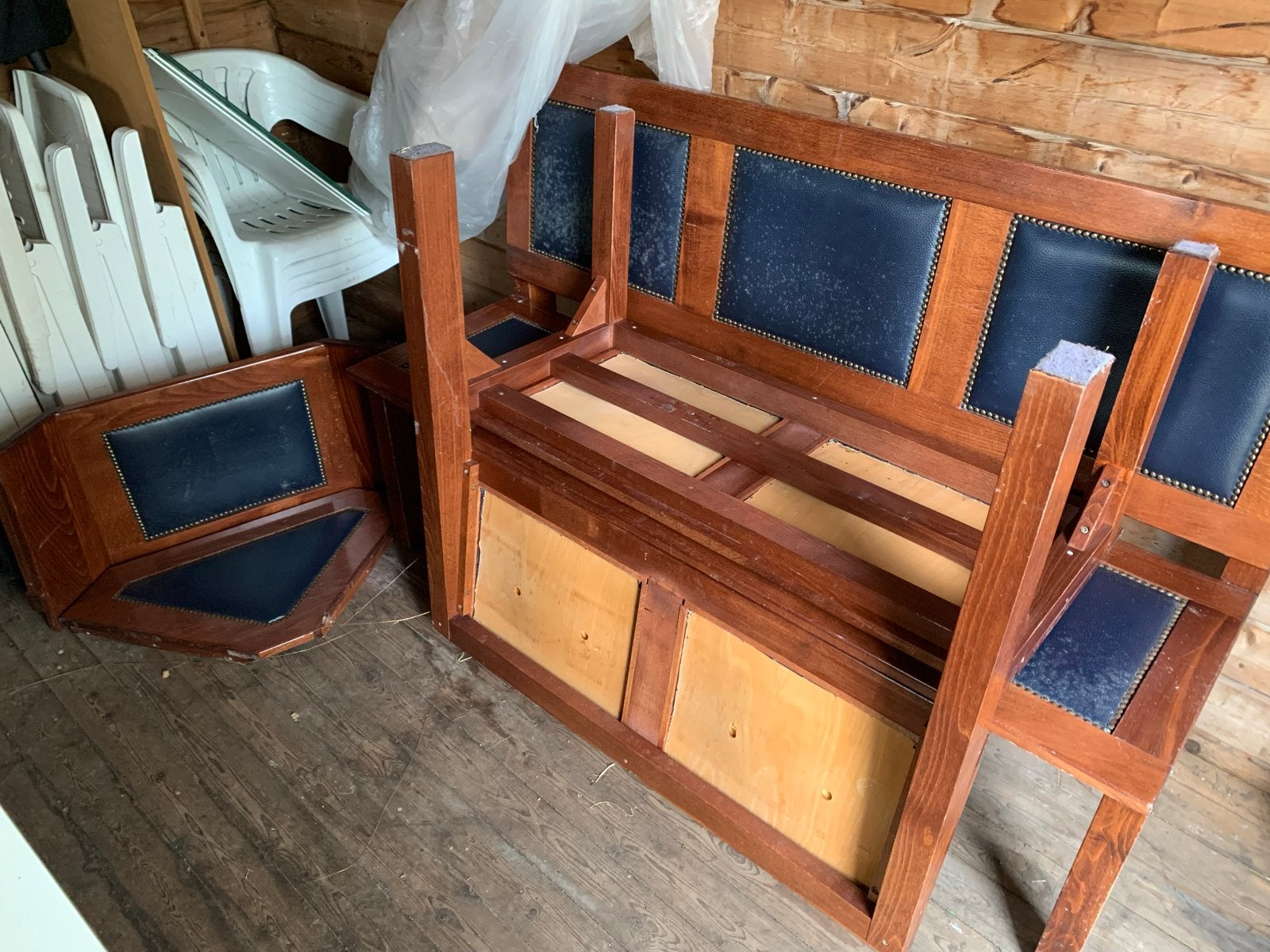 Duitse hoekbank met donkerblauwe bekleding, Ophalen, 250 tot 300 cm, Gebruikt, Hoekbank