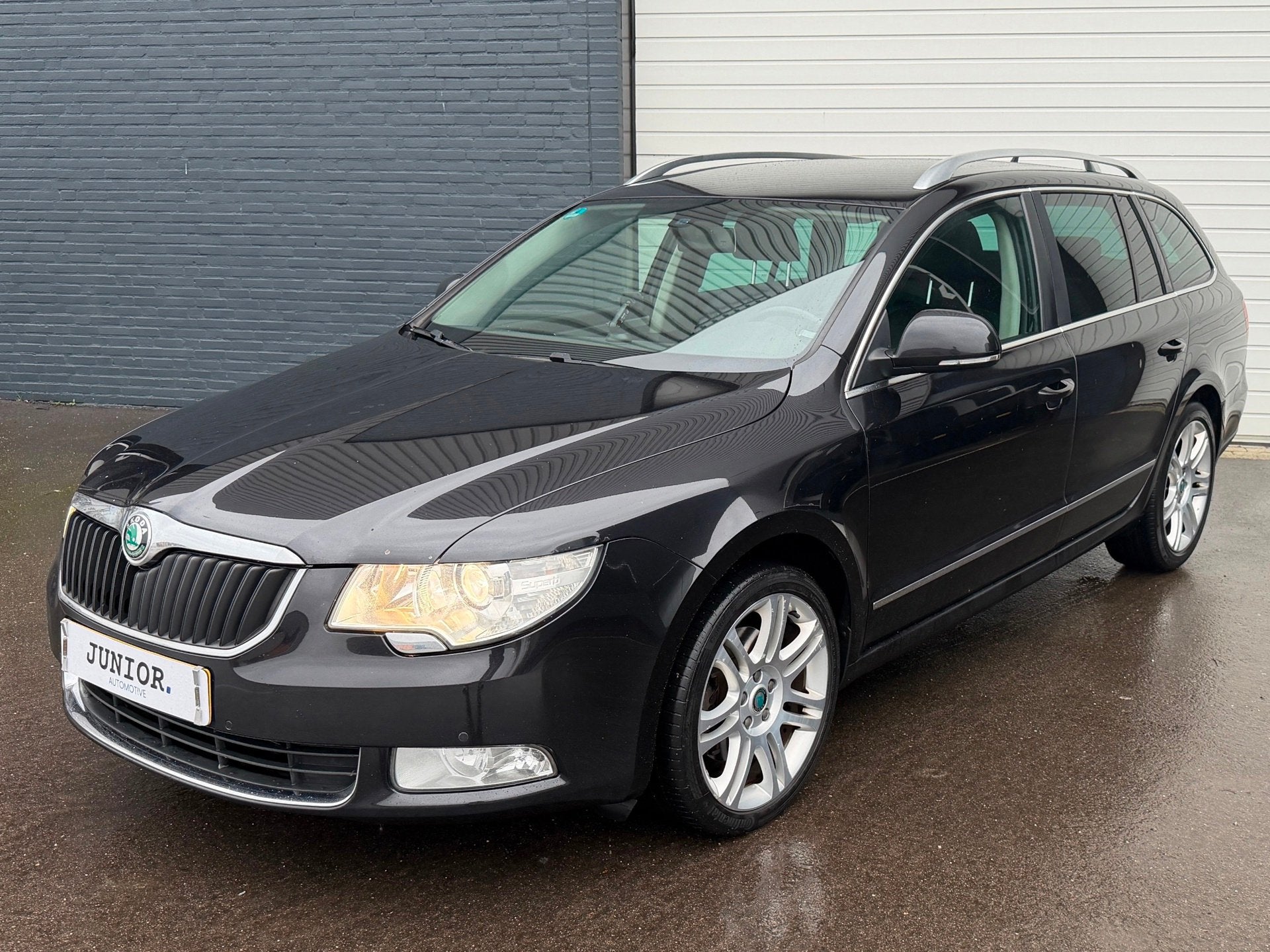 Skoda Superb Combi 1.8 TSI Elegance Business Line AUTO/LEDER, Euro 5, Gebruikt, Zwart, 4 cilinders