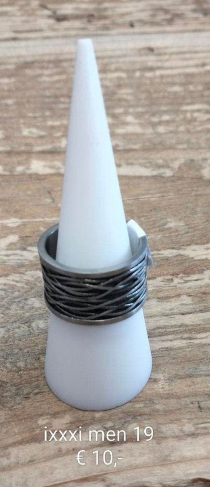 IXXXI heren ring maat 19, Sieraden, Tassen en Uiterlijk, Ringen, IJzer of Staal, 19 tot 20, Heer, Nieuw