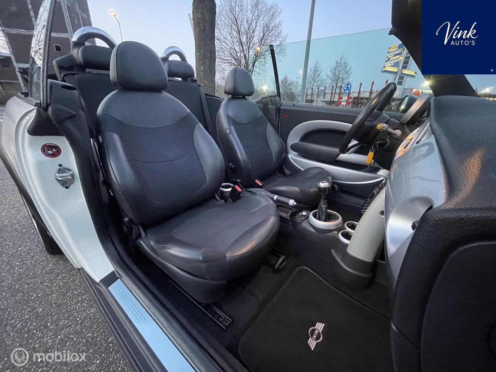 Foto 8 van Mini Cabrio 1.6 Cooper Chili CABRIO | APK 9-2027 | 99000 km!
