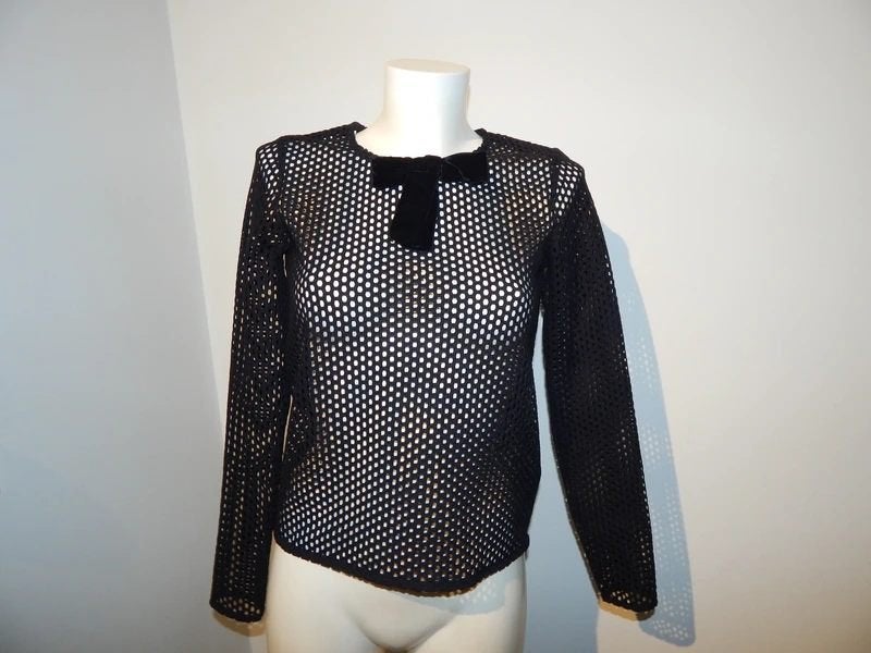 Maje zwart truitje open gewerkt strik op de hals S, Kleding | Dames, Verzenden, Zwart, Maat 36 (S), Maje