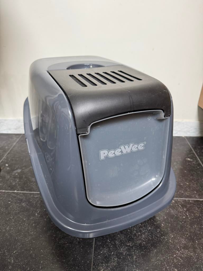 Kattenbak (XL), Peewee (3 stuks, 15 euro per stuk), Ophalen, Zo goed als nieuw