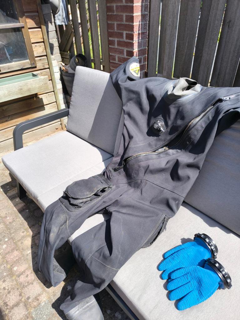Droogpak Aquatek CX 500 S MTM met handschoenen en boots, Watersport en Boten, Ophalen of Verzenden, Duikpak