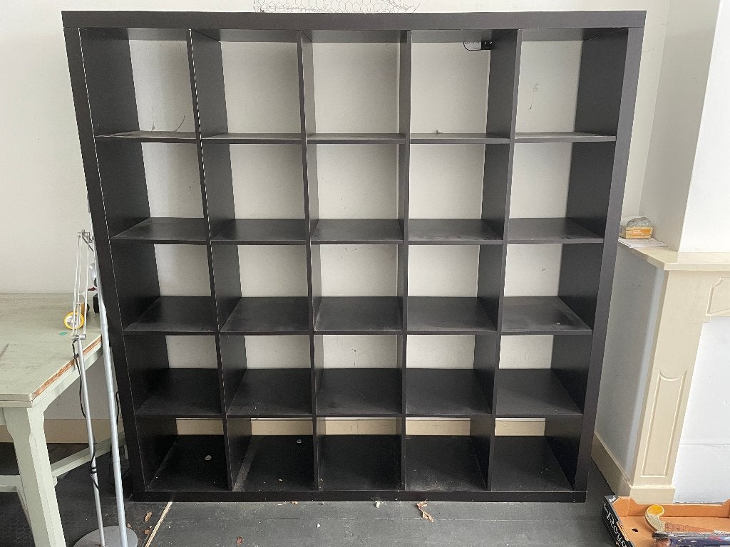 Ikea 5x5 Expedit Kast Zwart (Voorganger van Kallax), Huis en Inrichting, Kasten | Boekenkasten, Ophalen, Met plank(en), Gebruikt