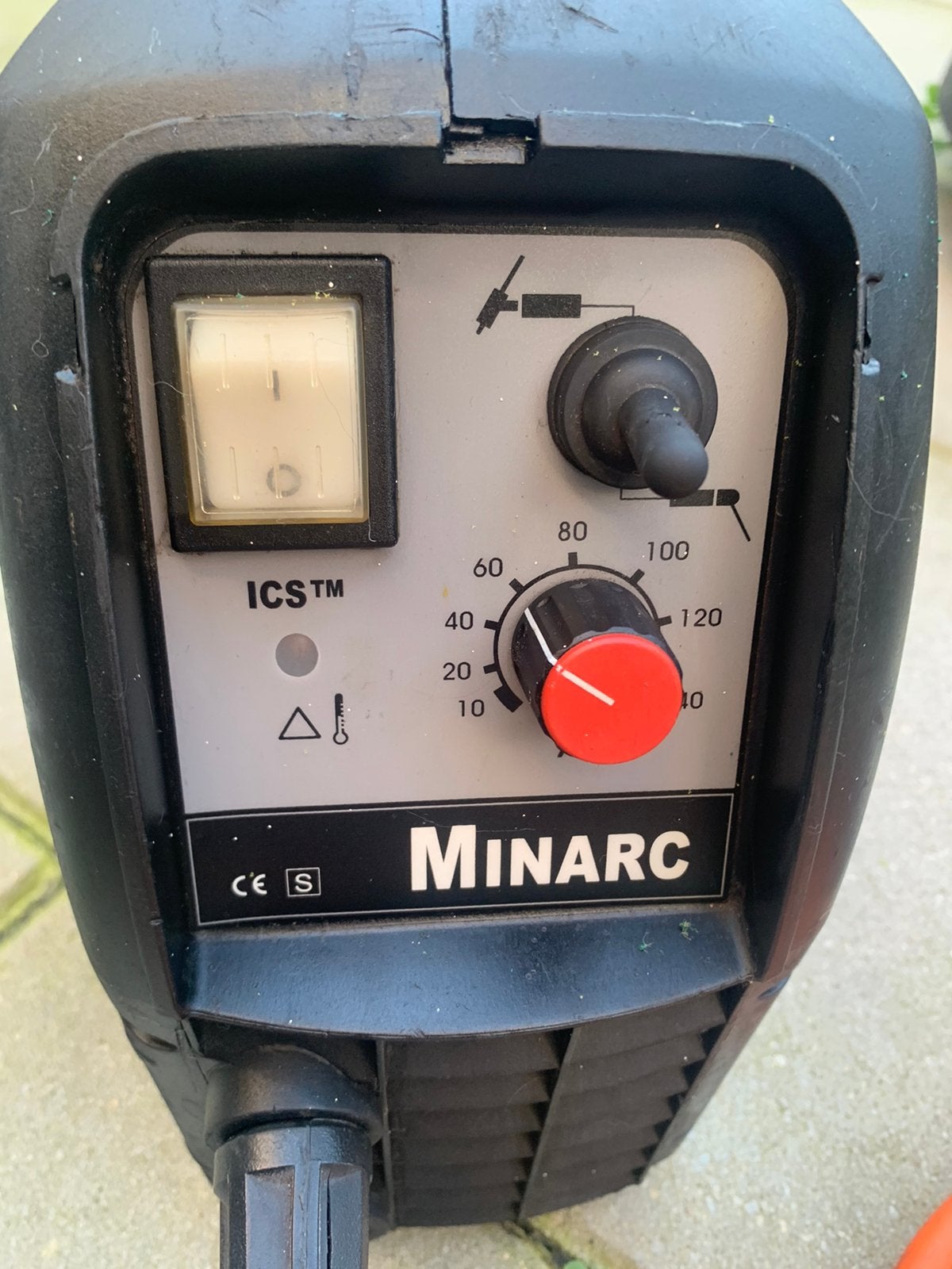 KEMPPI Minarc 140 op 230 V, Doe-het-zelf en Verbouw, Ophalen of Verzenden, Gebruikt, Minder dan 150 ampère, Inverter