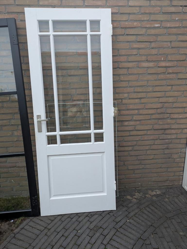 Mooie binnendeur met glas, Ophalen