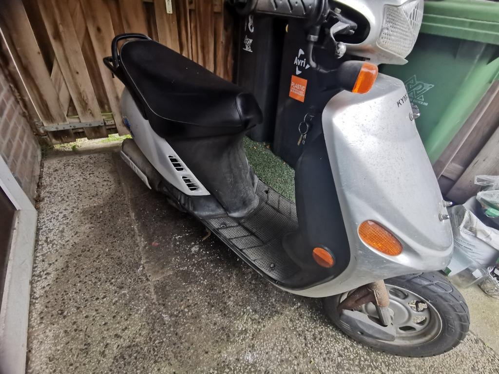 Kymco scooter, ideaal voor stadsverkeer, Fietsen en Brommers, Ophalen, Gebruikt, Overige modellen, Benzine