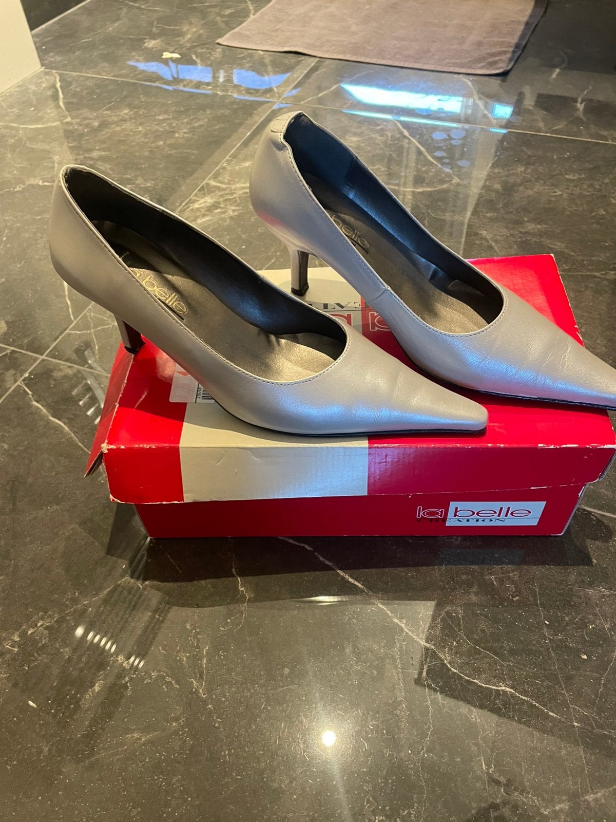 Dames Schoenen maat 41, Ophalen of Verzenden, Zo goed als nieuw, Zwart, Sneakers of Gympen