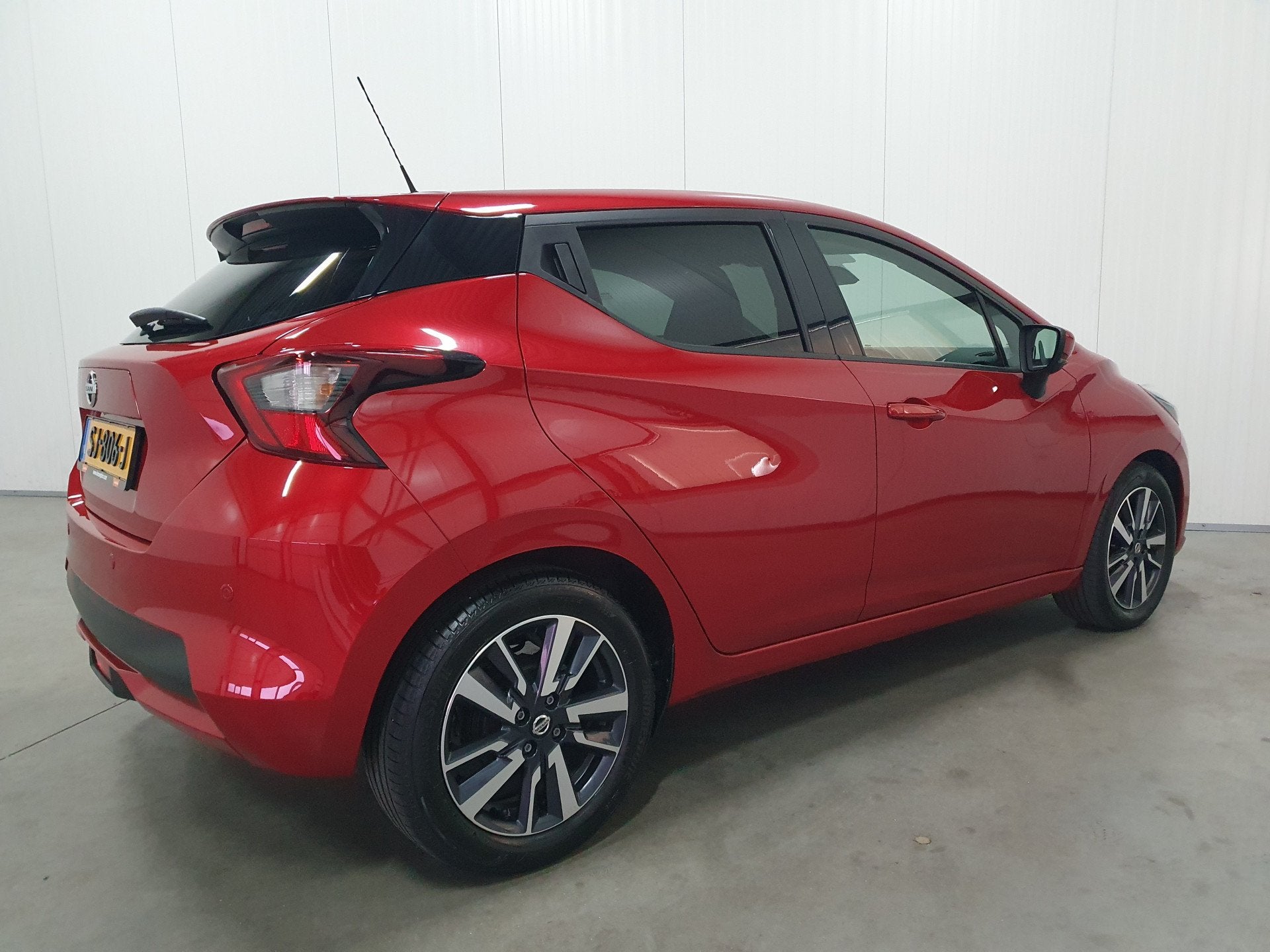 Nissan Micra 0.9 IG-T N-Connecta NAVI/CRUISE/CAMERA/AIRCO/LM, Auto's, Voorwielaandrijving, 898 cc, Stof, Euro 6