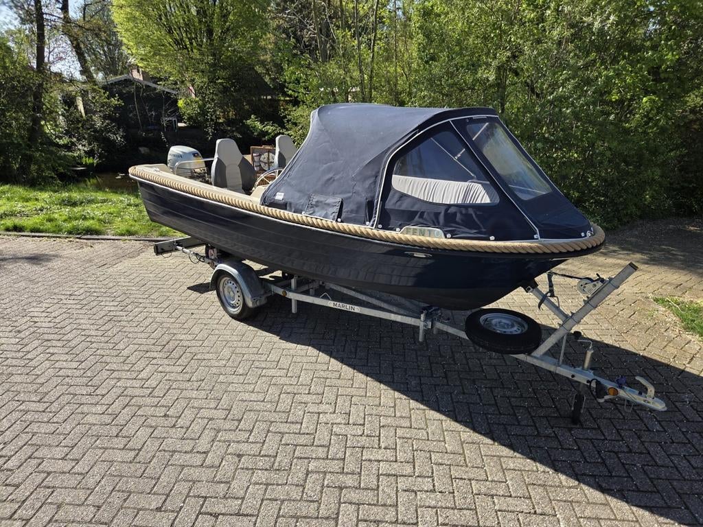 Prachtige Marfish 5.10 sloep inclusief trailer + toebehoren, Watersport en Boten, Ophalen, 10 tot 30 pk, Zo goed als nieuw, 3 tot 6 meter