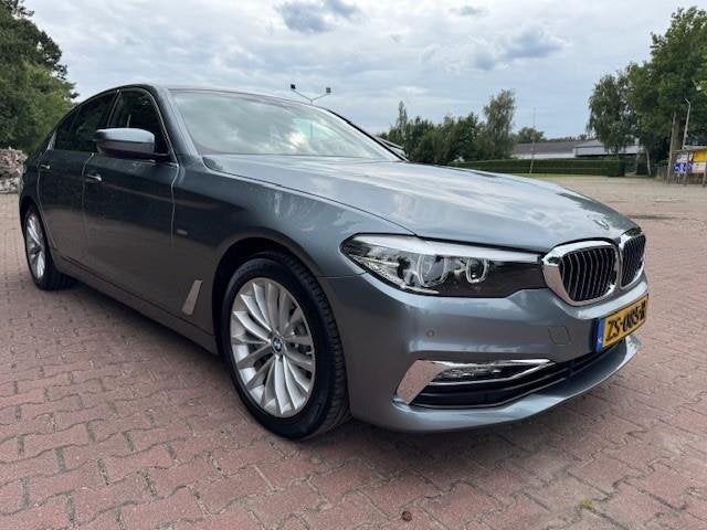 BMW 5 Serie 525D 231PK HIGH EXECUTIVE LUXURY LINE (bj 2017), Auto's, Automaat, Achterwielaandrijving, Euro 6, 4 cilinders
