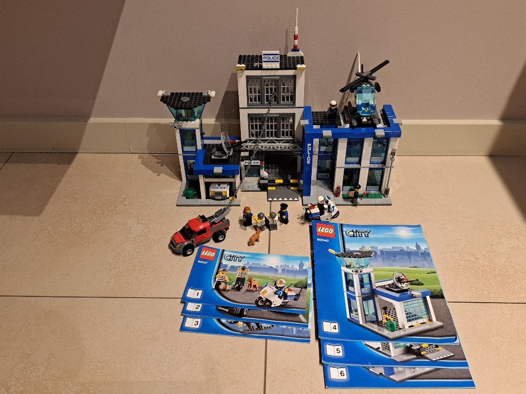 Lego City politiebureau set 60047, Kinderen en Baby's, Speelgoed | Duplo en Lego, Ophalen, City, Lego, Zo goed als nieuw
