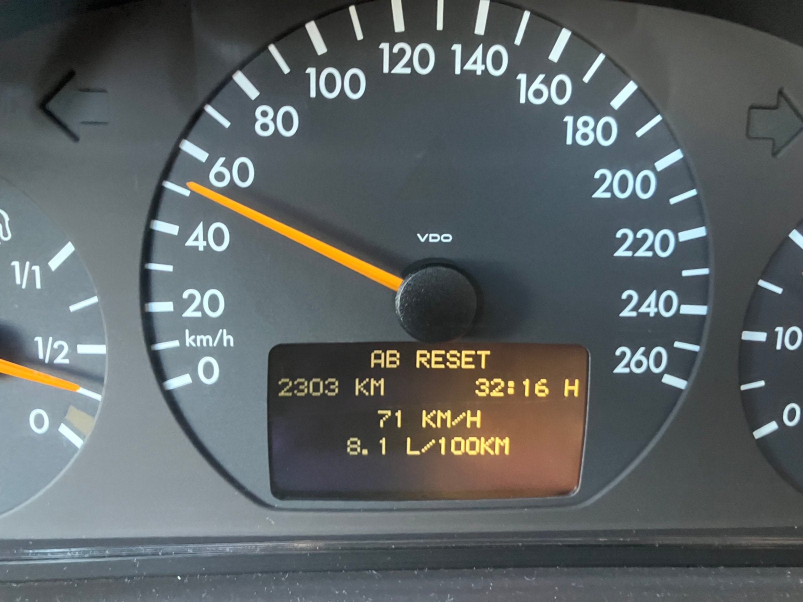 Mercedes-Benz E200 Combi Elegance YOUNGTIMER, foto 11