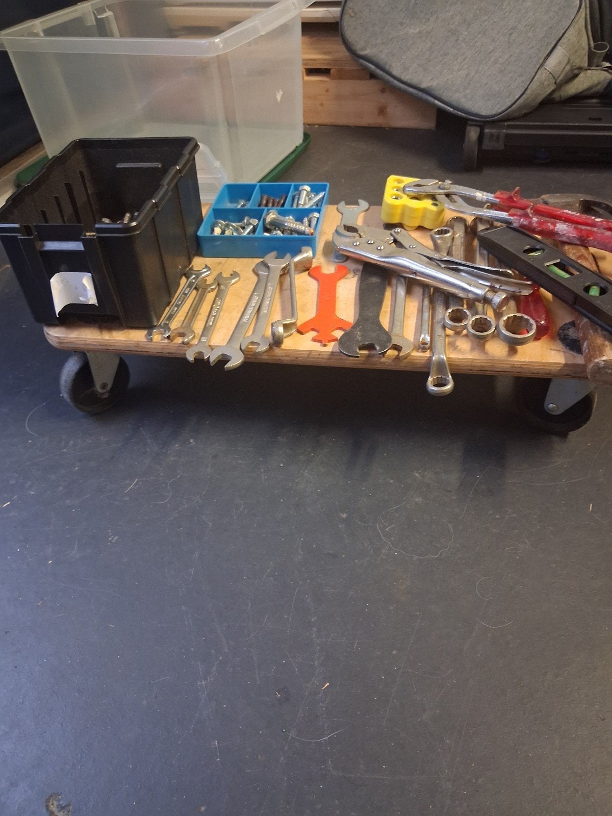 Diverse handgereedschap en bevestigingsmaterialen, Ophalen, Gebruikt, Sleutel/ratel