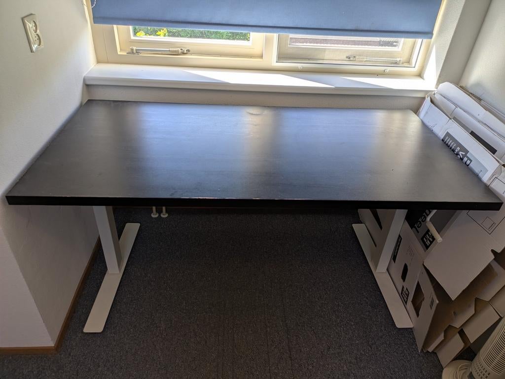 Handmatig zit sta bureau - breedte verstelbaar, Huis en Inrichting, Bureaus, Ophalen, Gebruikt, In hoogte verstelbaar, 150 cm