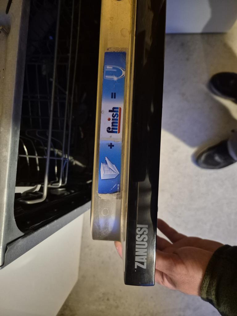 Zanussi inbouw vaatwasser, Gebruikt, 60 cm of meer, Ophalen of Verzenden, 85 tot 90 cm