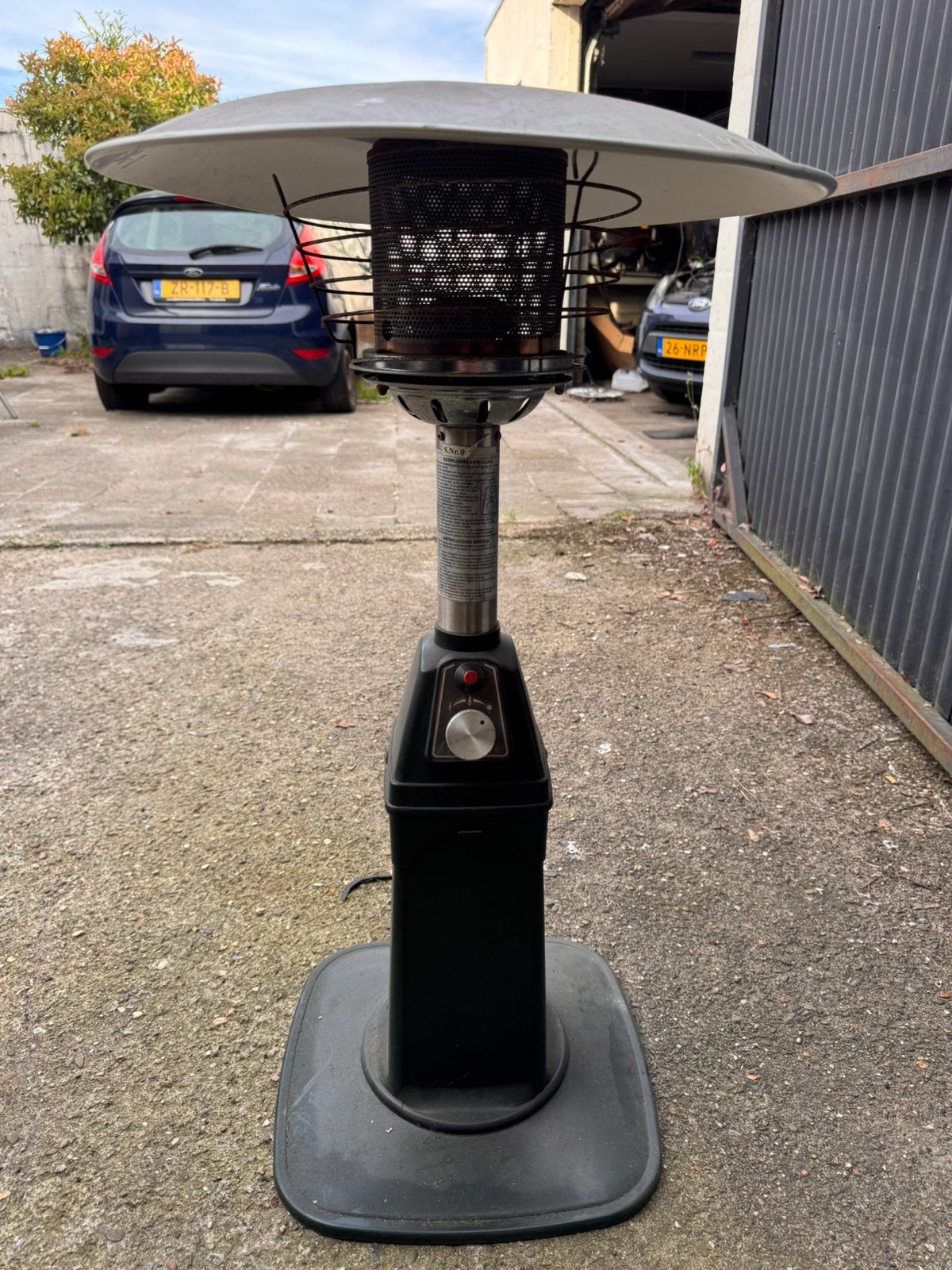 Terras heater tafel model gas tafelverwarmer butaan, Ophalen, Gebruikt, Waterbestendig, Vloer