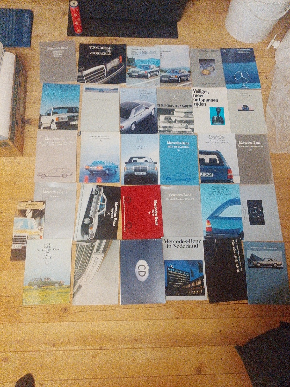 ca 150 x mercedes folder brochure en meer.., Ophalen of Verzenden, Zo goed als nieuw, Mercedes