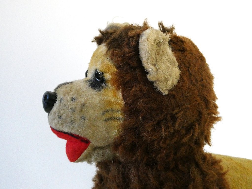 Oude knuffel leeuw gevuld met stro, Ophalen of Verzenden