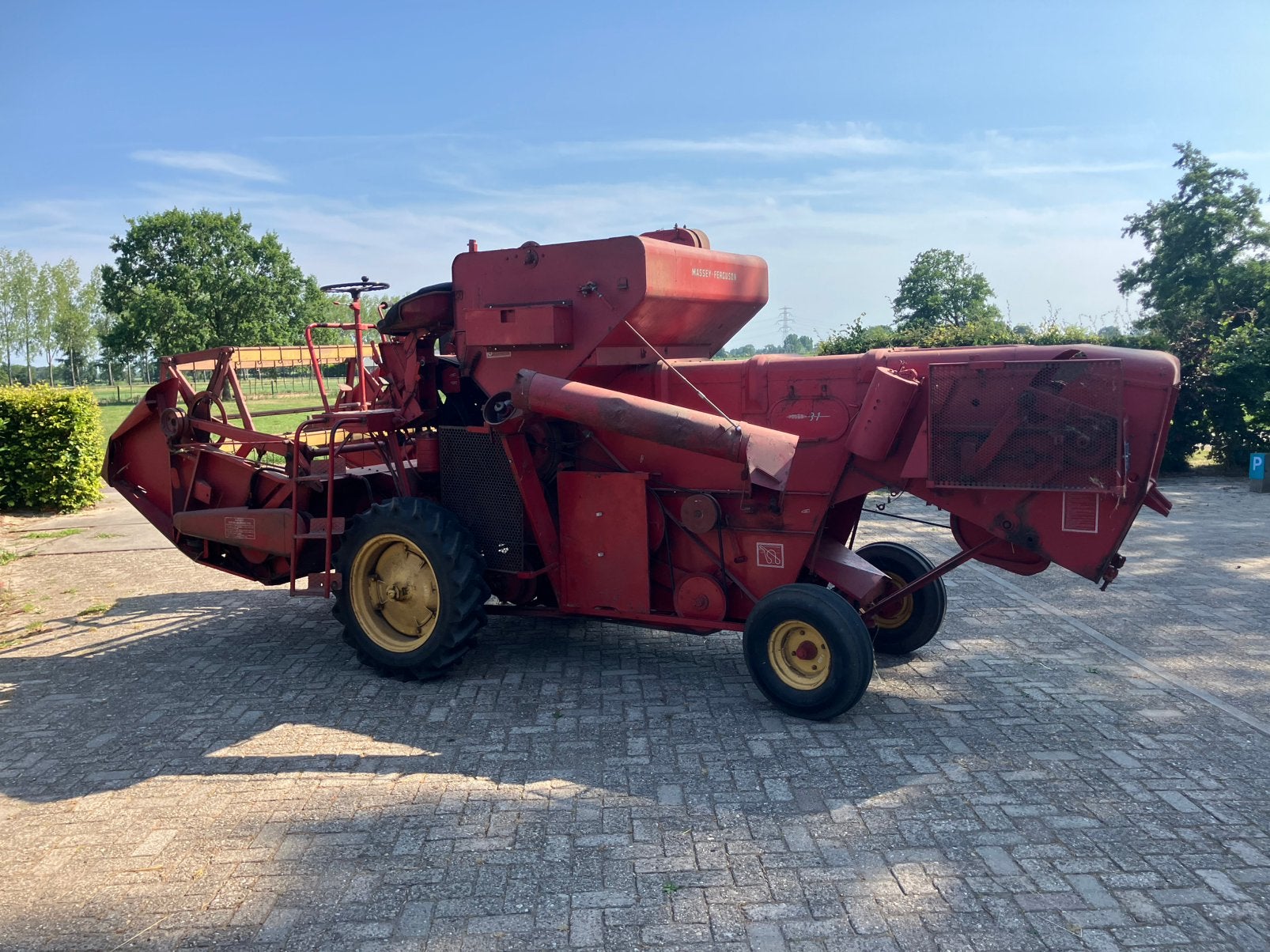 Mf 31 combine, Zakelijke goederen, Agrarisch | Werktuigen, Oogstmachine, Ophalen