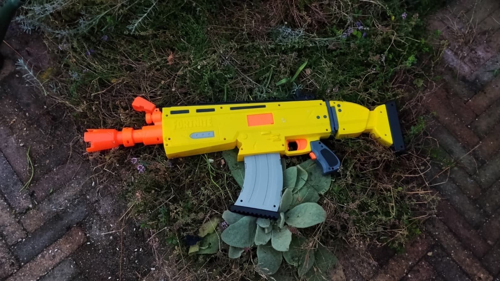 Nerf Fortnite AR-L Blaster - Zo goed als nieuw, Ophalen, Zo goed als nieuw, Jongen of Meisje