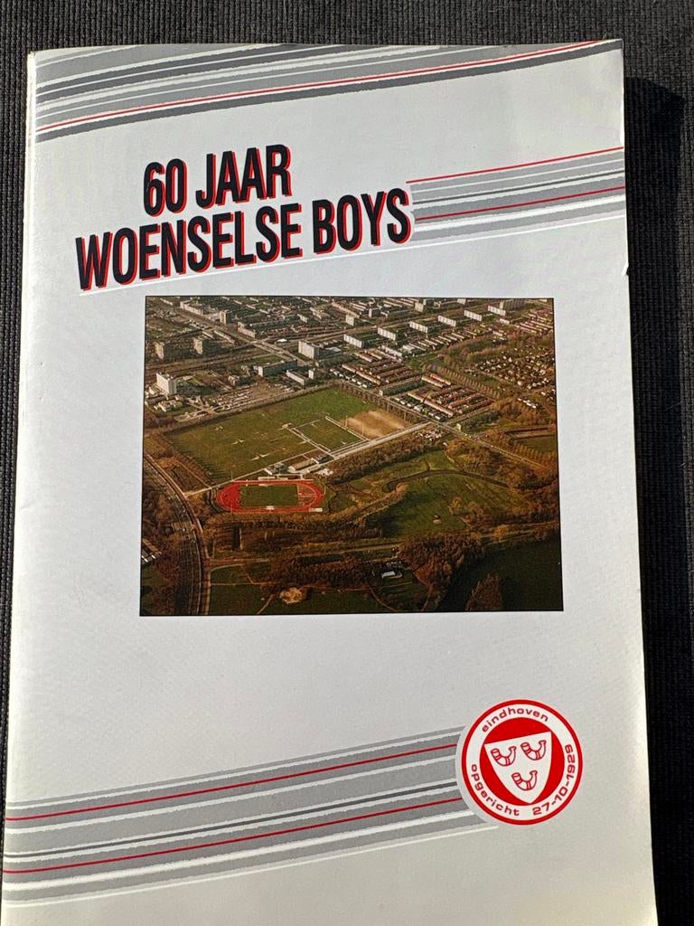 60 Jaar Woenselse Boys Jubileumboek (1989), Verzamelen, Ophalen of Verzenden