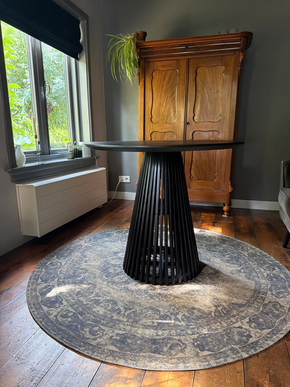 Stijlvolle ronde eettafel  Jeanette 90, Ophalen, 100 tot 150 cm, Rond, 50 tot 100 cm