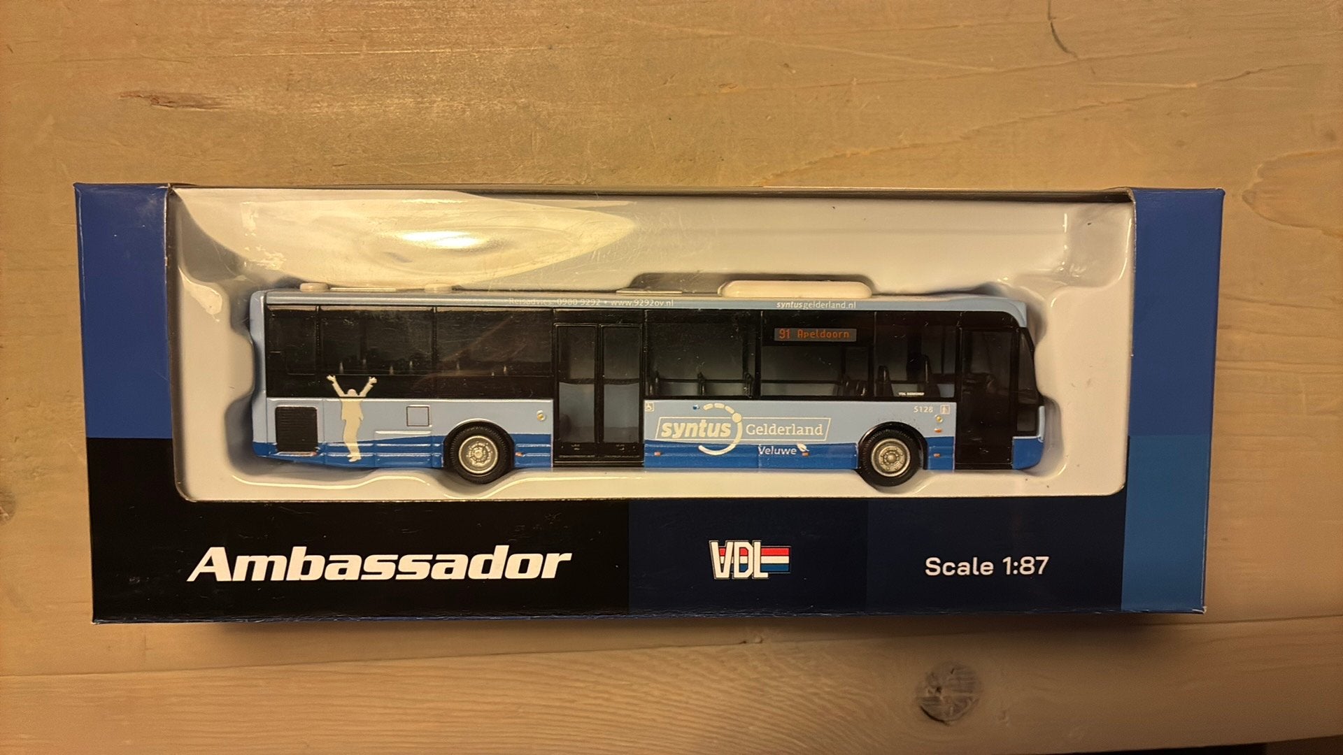 Syntus Gelderland ambassador, Verzenden, Bus of Vrachtwagen