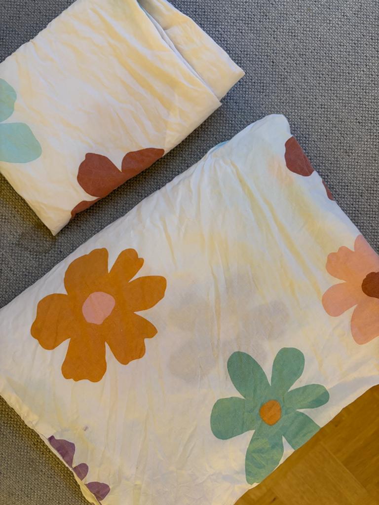 HEMA peuterdekbedovertrek 120x150 zacht katoen bloemen, Overige kleuren, Meisje, Dekbedovertrek, Ophalen of Verzenden