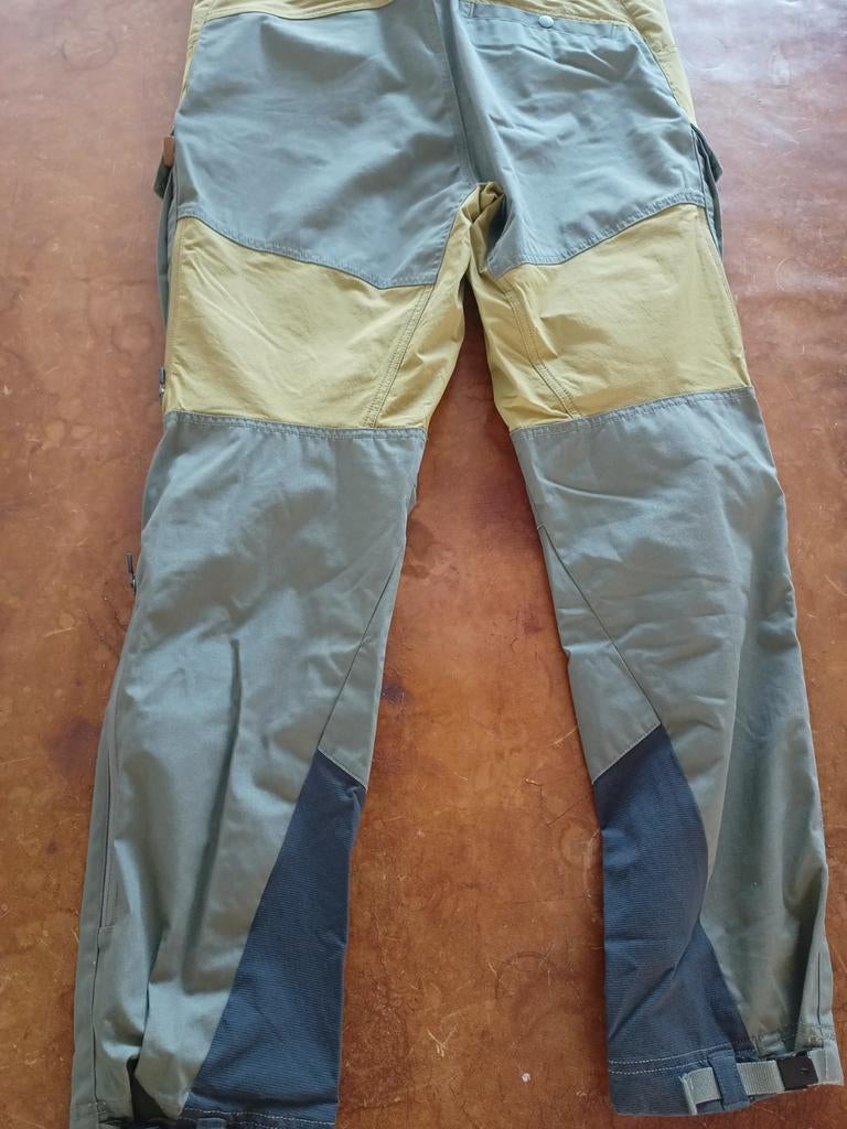 Bergans outdoor broek- Ideaal voor avontuur!, Ophalen of Verzenden, Kleding