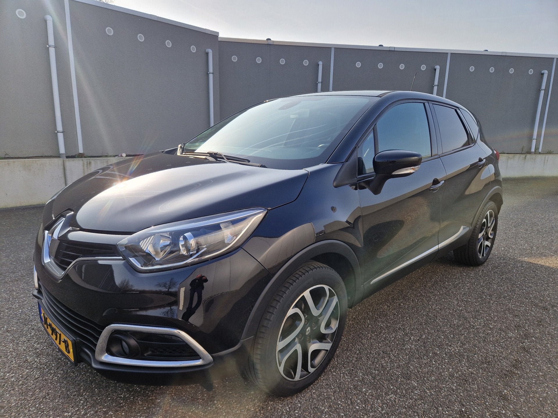 Renault Captur 0.9 TCe Dynamique (bj 2016), Voorwielaandrijving, 898 cc, Gebruikt, Euro 6