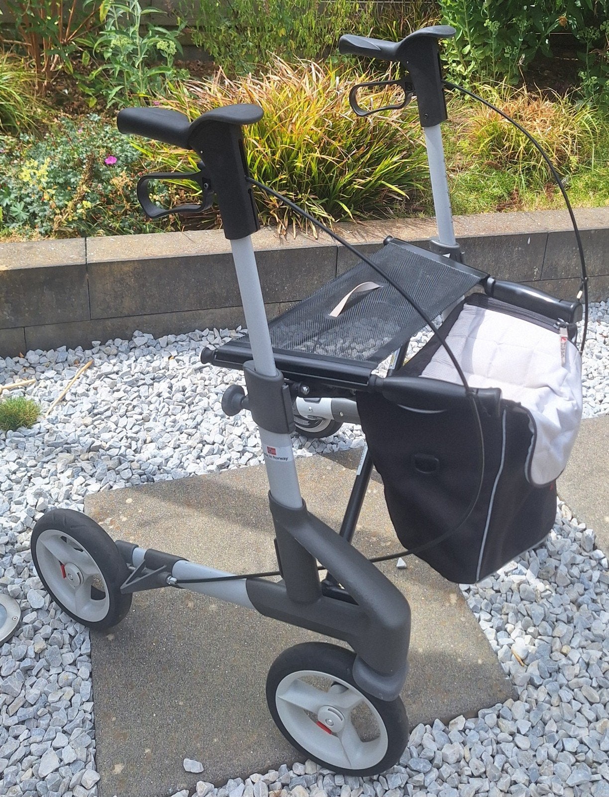 Rollator Topro Troja, S, Ophalen, Zo goed als nieuw