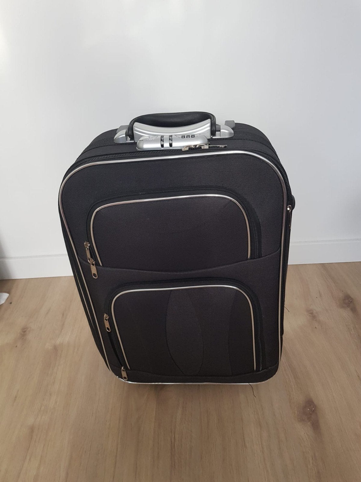 reis trolly met cijferslot, Sieraden, Tassen en Uiterlijk, Koffers, Ophalen of Verzenden, Nieuw, Overige materialen