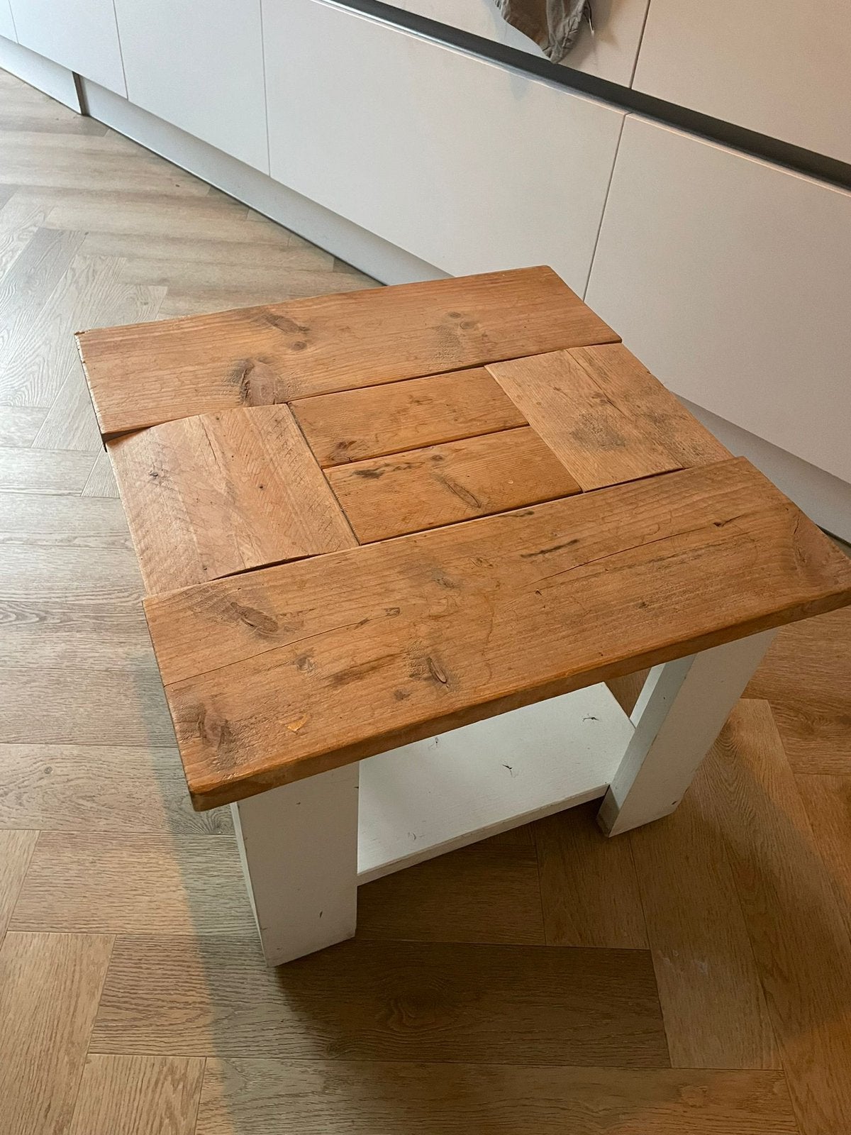 Leuk salontafeltje op wielen- steigerhout, Ophalen, Zo goed als nieuw, Rechthoekig, 50 tot 100 cm