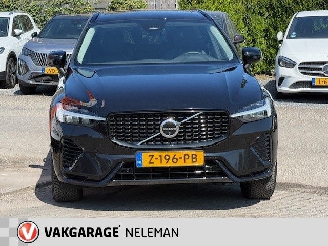 Volvo XC60 T6 PLUG-IN TREKHAAK AWD Plus Bright Dark rijklaar, Auto's, Automaat, 12 maanden, Gebruikt, Euro 6