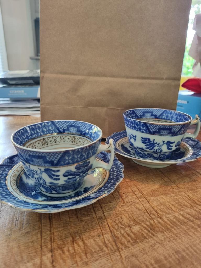 Blue Willow 2x kop en schotel, Ophalen of Verzenden