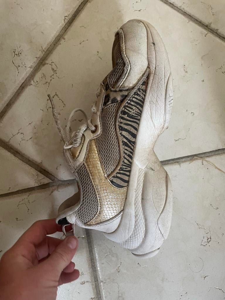 Gedragen schoenen maat 36, Ophalen of Verzenden, Gedragen, Wit, Sneakers of Gympen